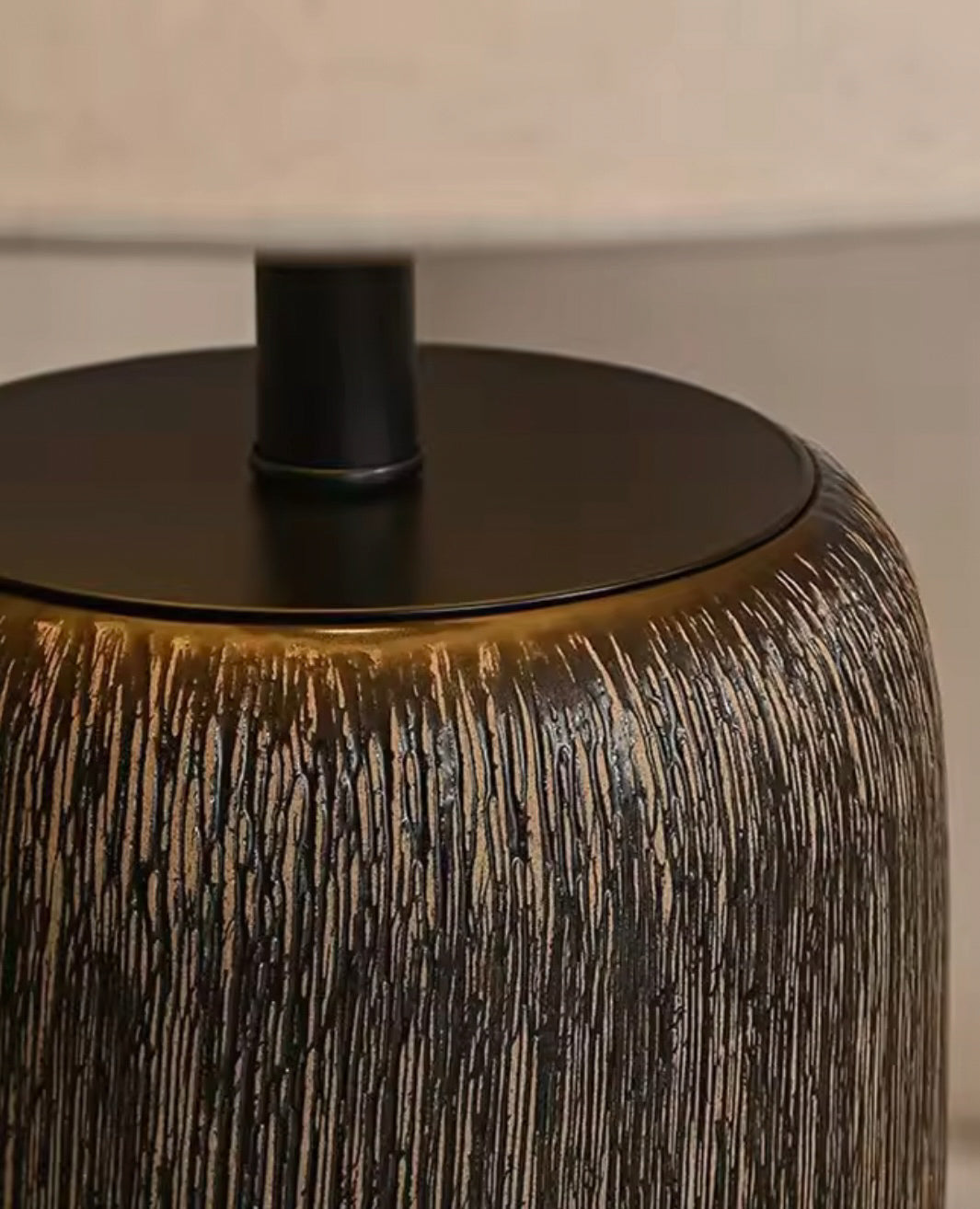 lampe-ceramique-luminaire-lampe-a-poser-décoration-salon-maison