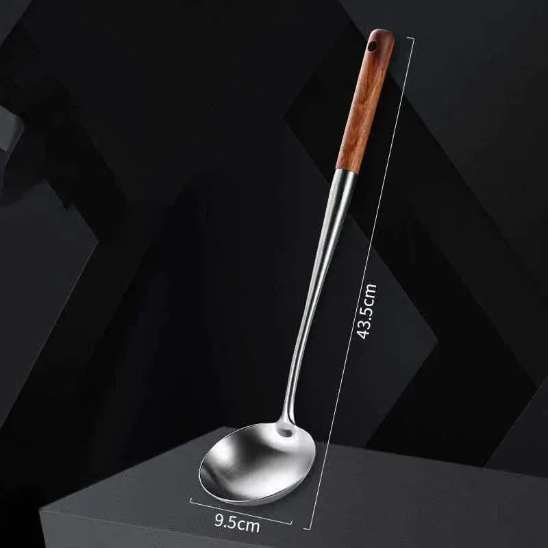 ustensiles, cuisine,métal,inoxydable,bois,louche,écumoir,spatule,cuillère