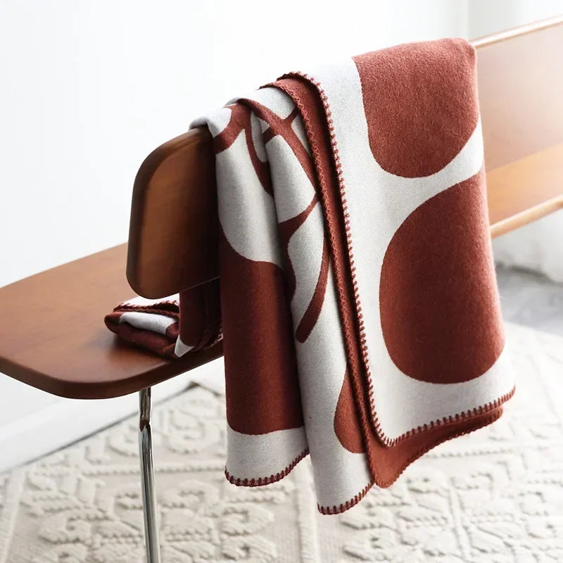 plaid, couverture,canapé,salon,tv,cocooning,maison,décoration,luxe,