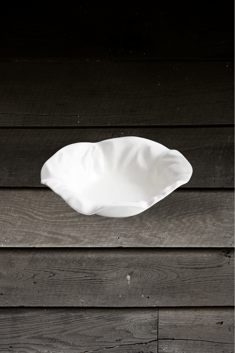 saladier-blanc-céréamique-forme-plissé-accessoire-cuisine-corbeille-fruit