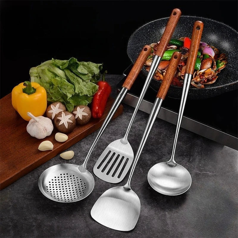 ustensiles, cuisine,métal,inoxydable,bois,louche,écumoir,spatule,cuillère